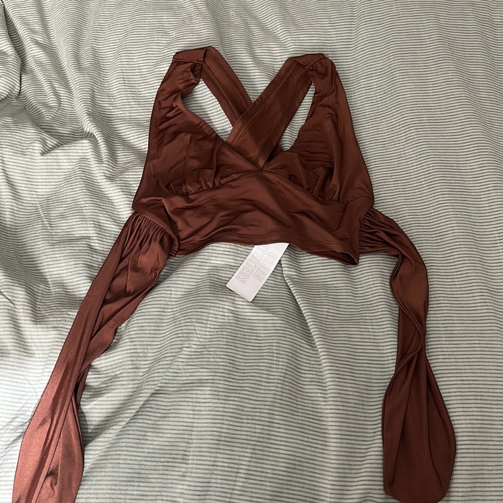 Urban outfitters brown stretch crop top